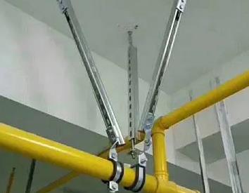 闸阀支撑架的质量要求。价格决定了德城抗震支撑框架的质量。